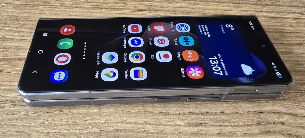 Samsung Galaxy Fold 4 12/512. Stan idealny.