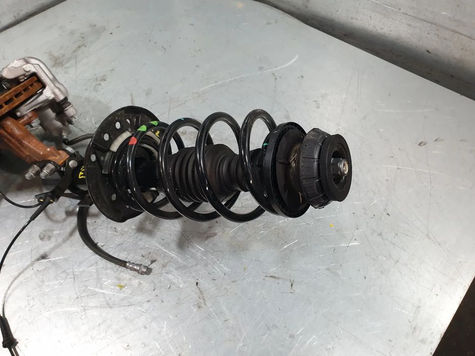 Amortecedor frente esquerdo DACIA Sandero III