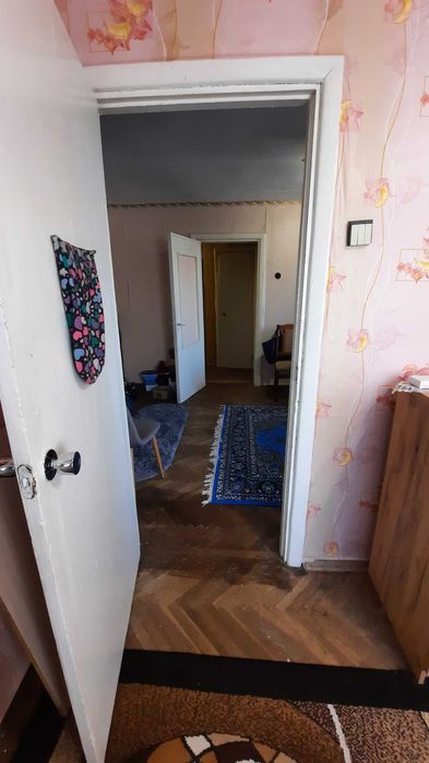 Продам 2-к квартиру, проспект Волі (біля Сітіпарку)