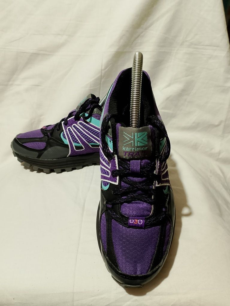 Кросівки Karrimor 37 розмір.