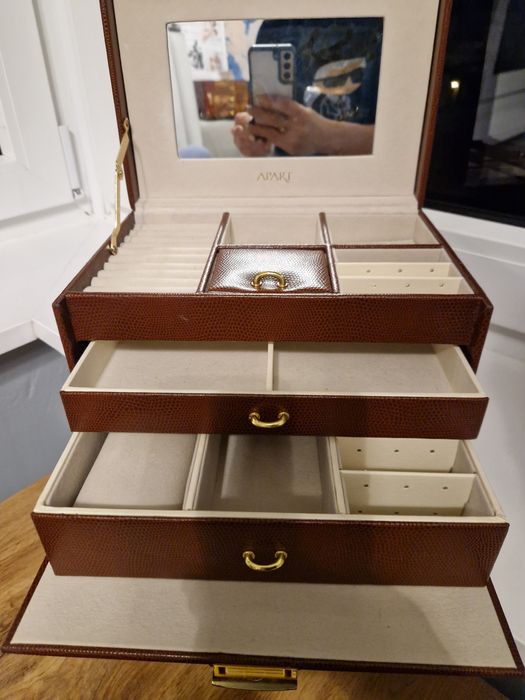 Apart szkatułka na biżuterię, stan idealny