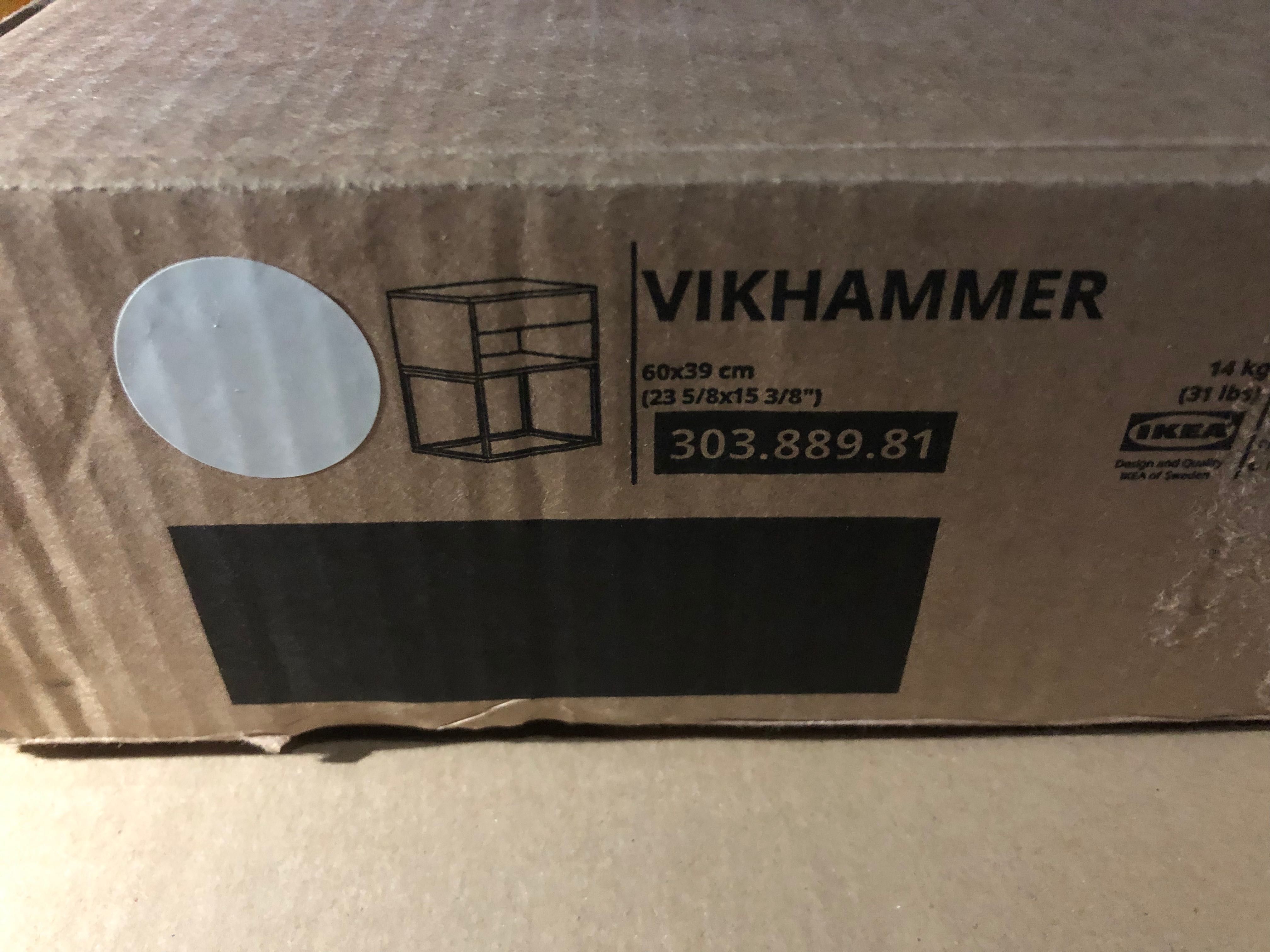 Ikea VIKHAMMER
Stolik nocny biały, 60x39 cm