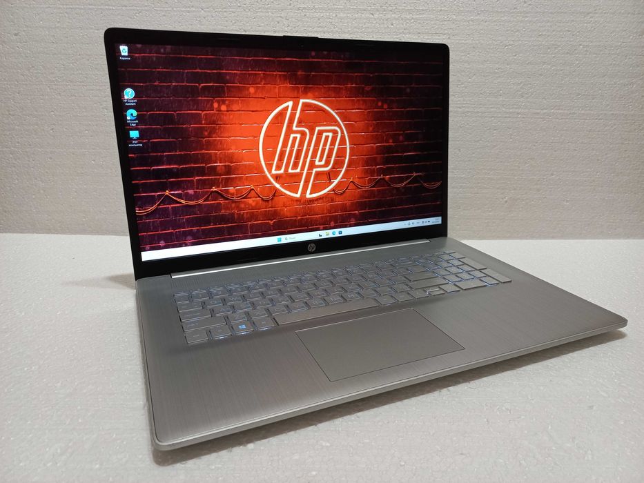 17.3" Экран! Игровой HP Laptop 17 + (Core i5 11" го кокол) + КАК НОВЫЙ
