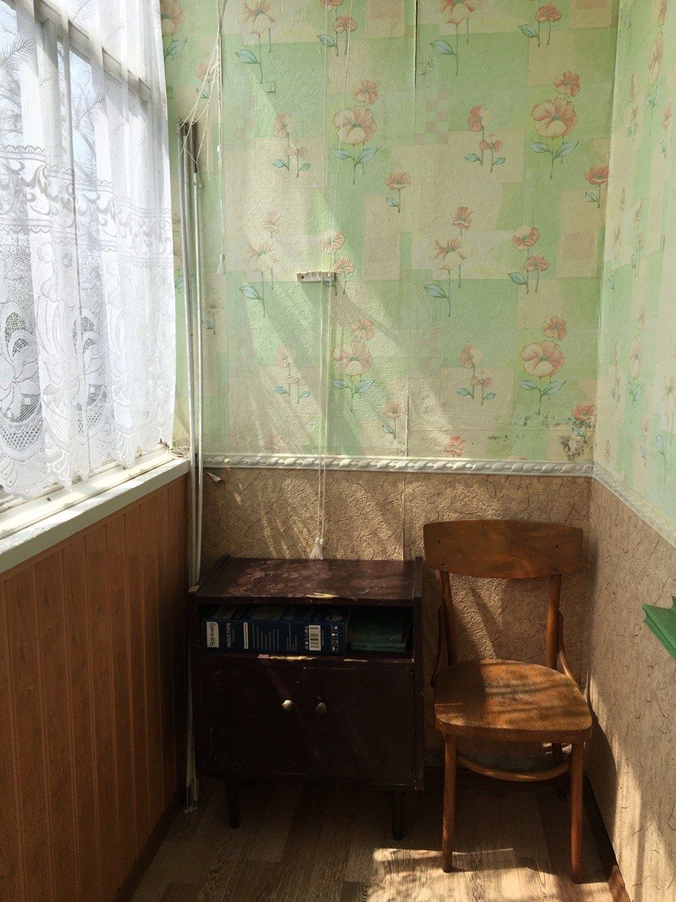 Продам квартиру в поселке Донец Змиевского р-на.