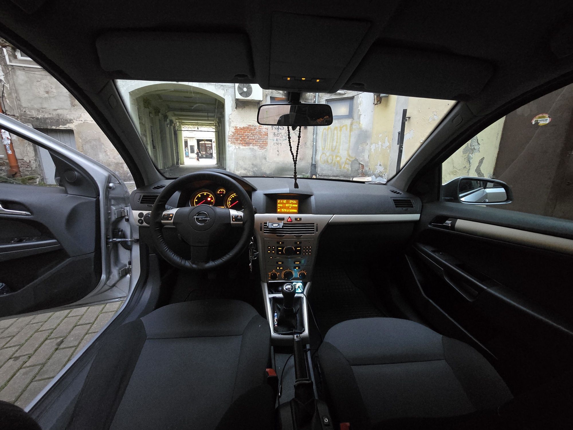 opel astra H  1.7 cdti