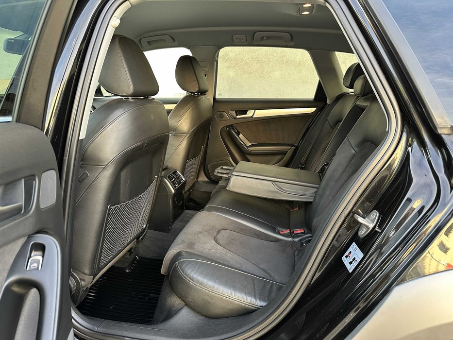 AUDI A4 B8 ALLROAD LIFT 2.0 TDI 177PS Bi-Xenon LED Skóra Navi 18" WZÓR