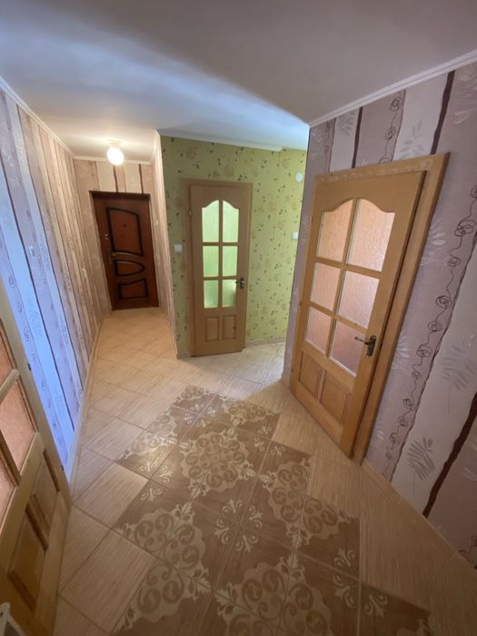 Продам квартиру в Берегові