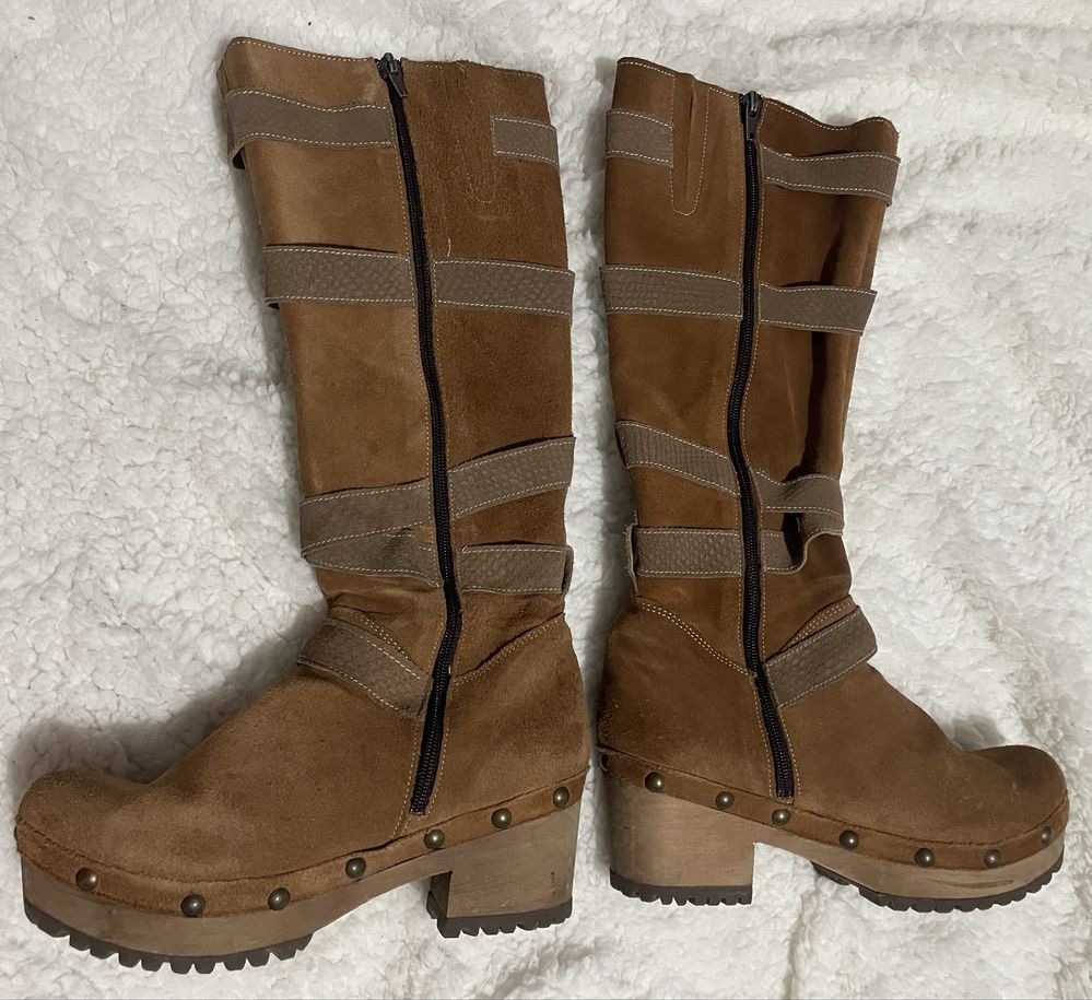 Botas cano alto tamanho 39
