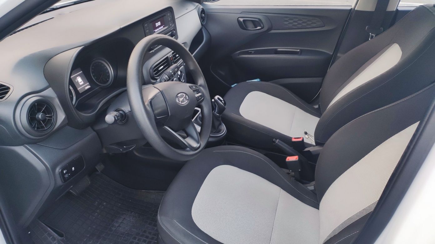 Hyundai i10 automatica
