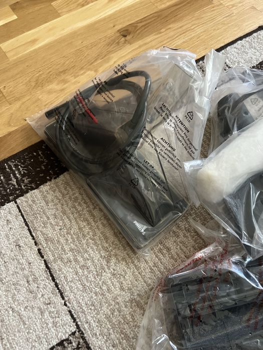 Продам отличный  моющий пылесос полный комплект Philips triathlon 2000