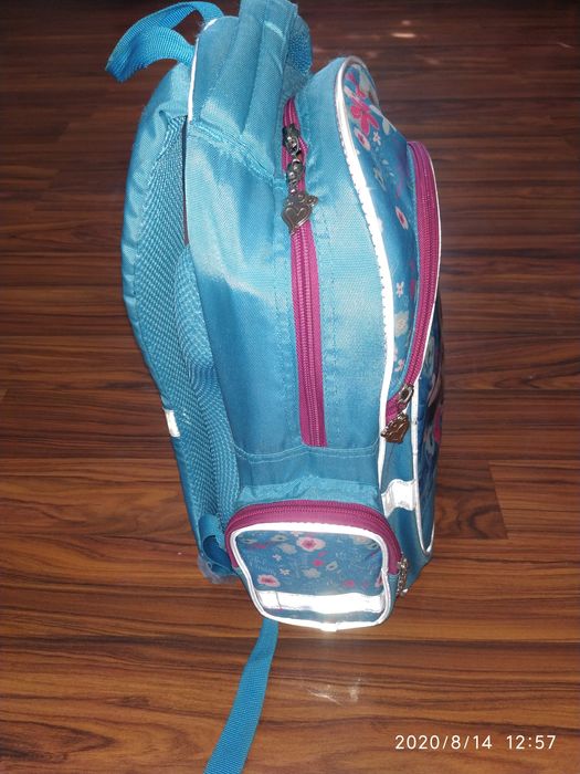 Рюкзак школьный KITE б/у состояние хорошее.