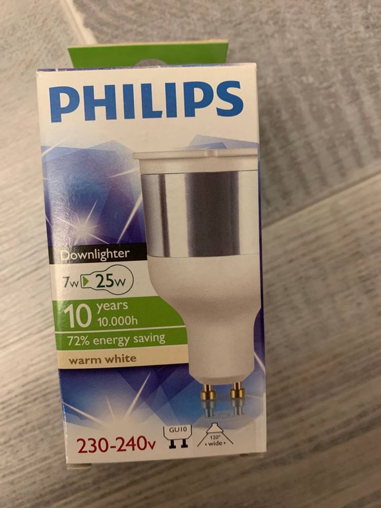 Компактная люминесцентная интегрированная лампа Philips, лампочки