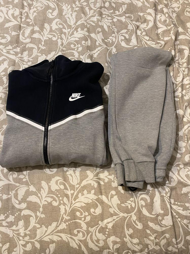 Tech fleece Nike