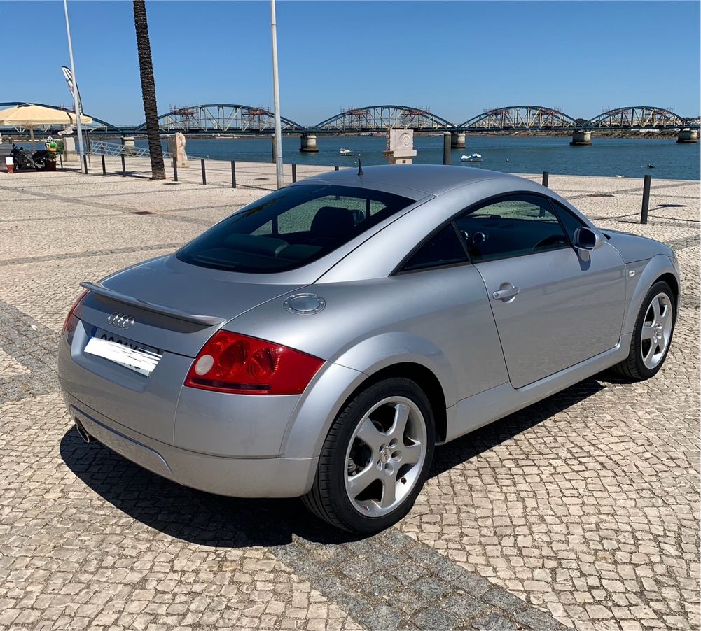 Audi TT 1.8 Turbo 180 CV - (Excelente)