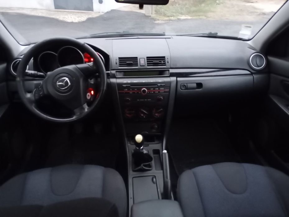 Mazda 3 1.4 i oportunidade