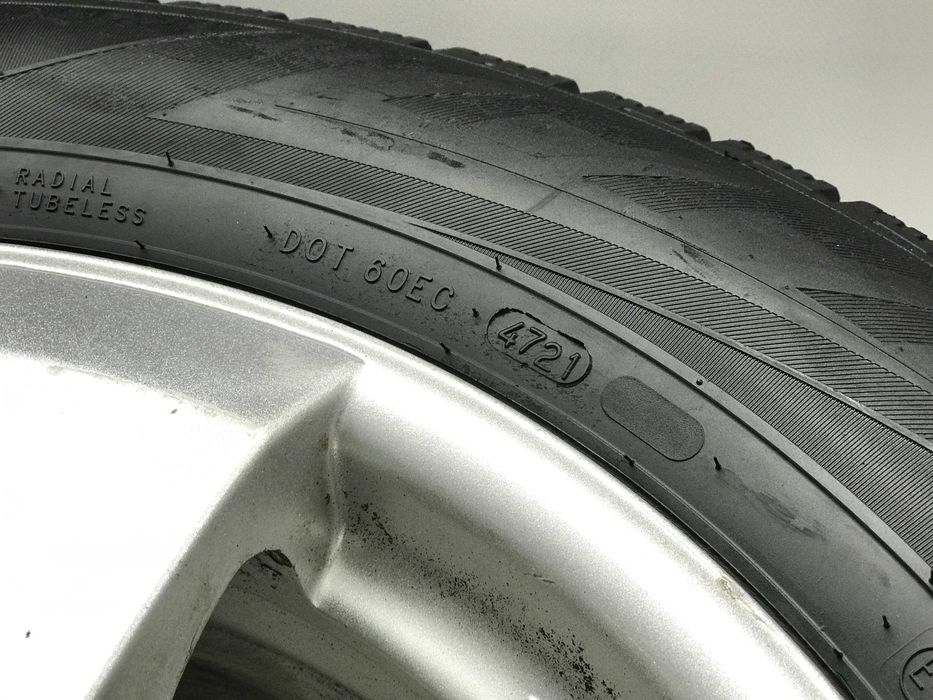 Шини комплект 235/65 R17 Nokian гума
