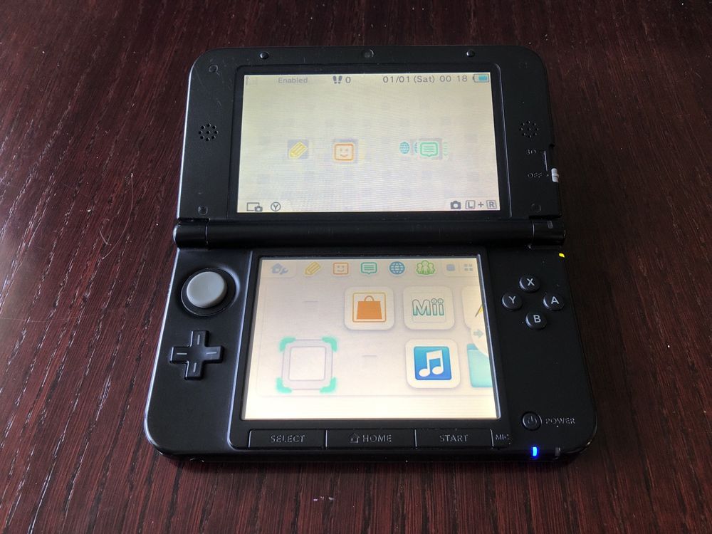 Konsola Nintendo 3DS XL Niebieska + akcesoria