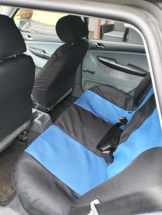 Samochód Osobowy Skoda