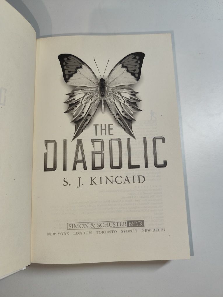 The Diabolic S.J.Kincaid książka