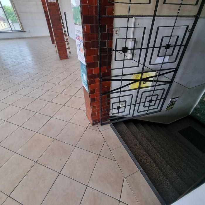 Wynajmę lokal Handlowo Usługowy Komercyjn Budynek Handlowy 500m2 TANIO