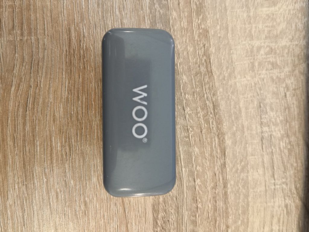 Power Bank Woo o pojemności 2000 mAh polecam serdecznie LED latarka