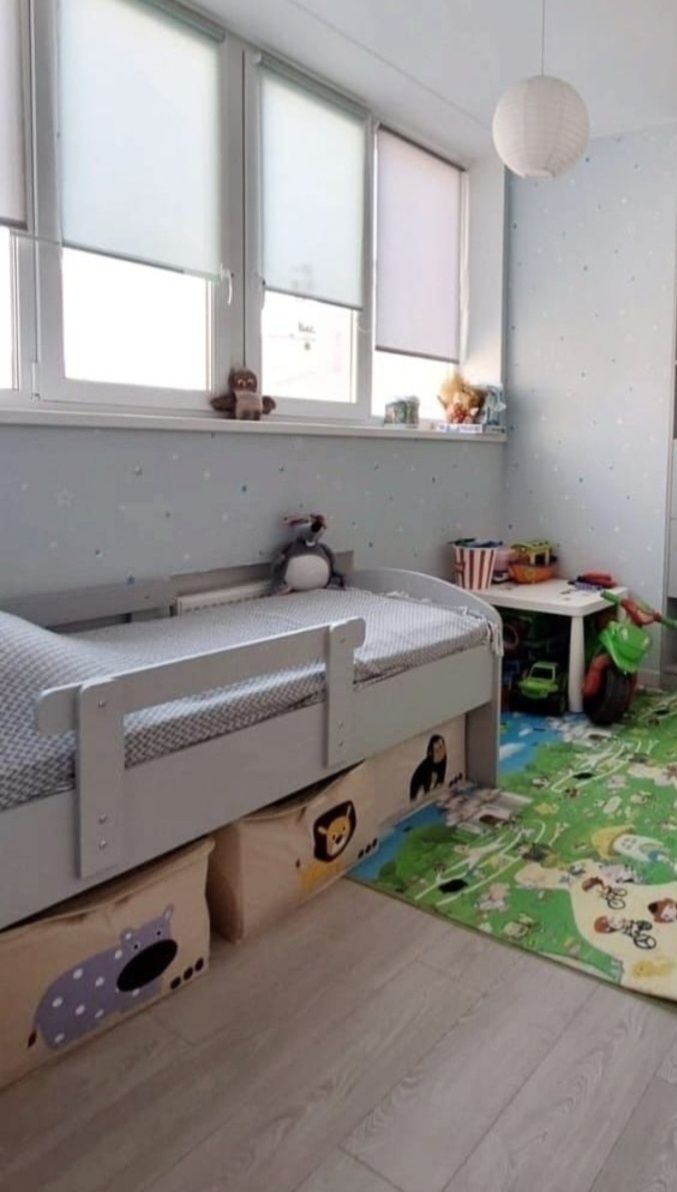 Продаж 5 кім,  дворівнева, жк Софіївська Слобідка, Франка 6