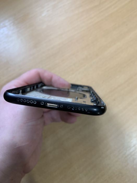 Корпус IPhone XR