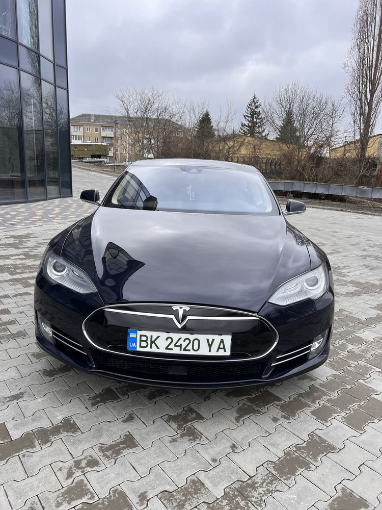 Тесла Tesla model S