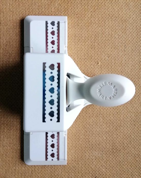 Діркопробивач дирокол Марта Стюарт