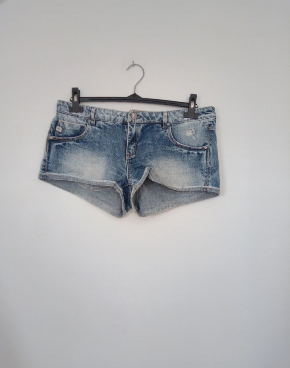 Jeansowe szorty damskie rozmiar M Pull&Bear