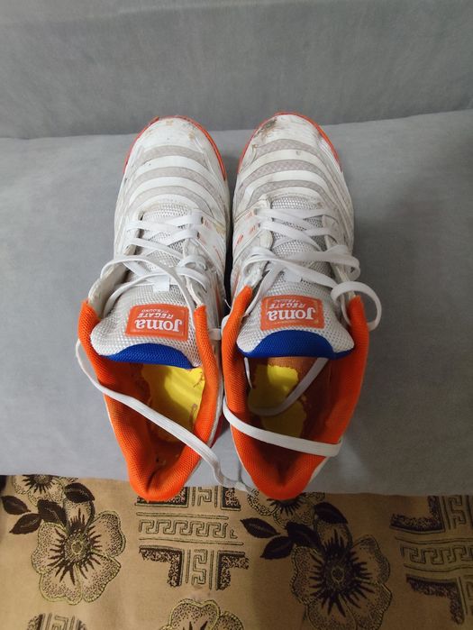 Продам залки Joma..