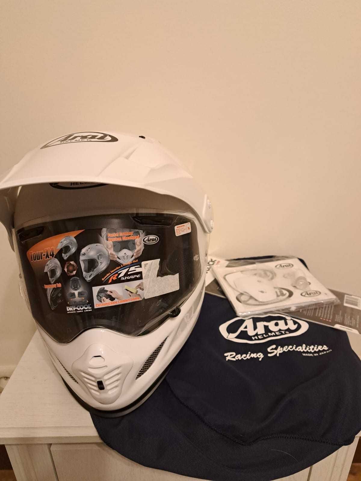 Kask ARAI TOUR-X4 white rozm.S