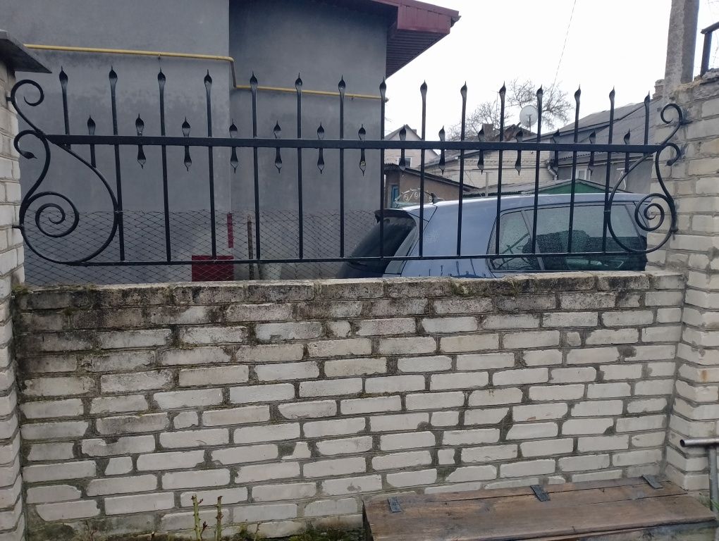 Продам ковку на паркан