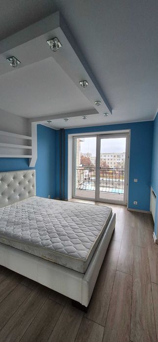 Продам 3-кімнатну квартиру в Шептицькому!