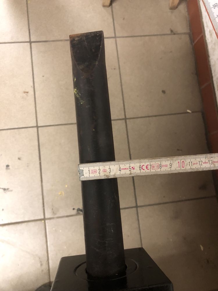 Młot hydrauliczny do minikoparki
