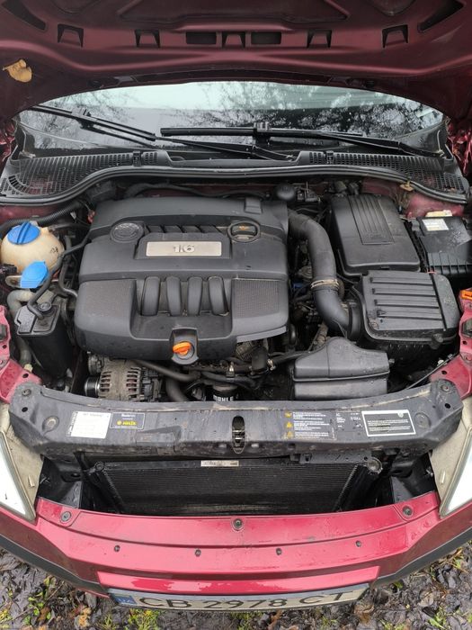 Продам надійний автомобіль 2006року