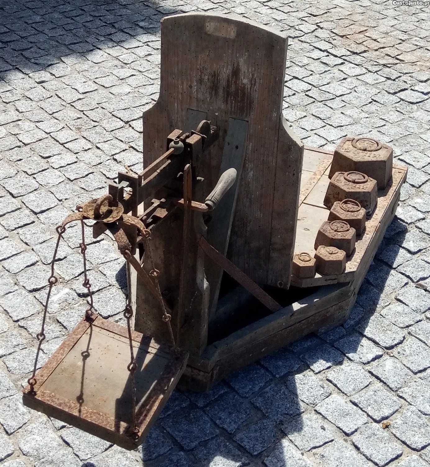 Balança de Agricultor com Oito Pesos