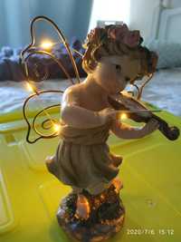 Luz de presença menina violino