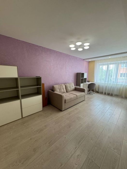 2-кімнатна квартира в Новобудові з Автономним опаленням