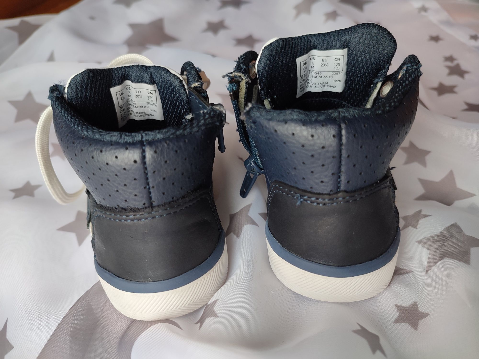 Botki półbuty buciki trampki demisezon skórzane Clarks kolor