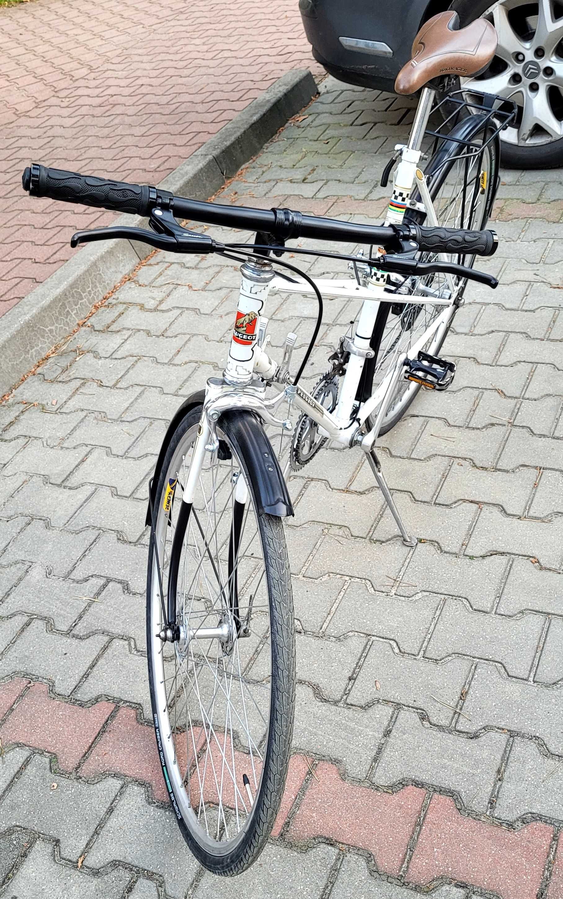 Rower Peugeot Treking dla osoby o wzroście około 175 cm