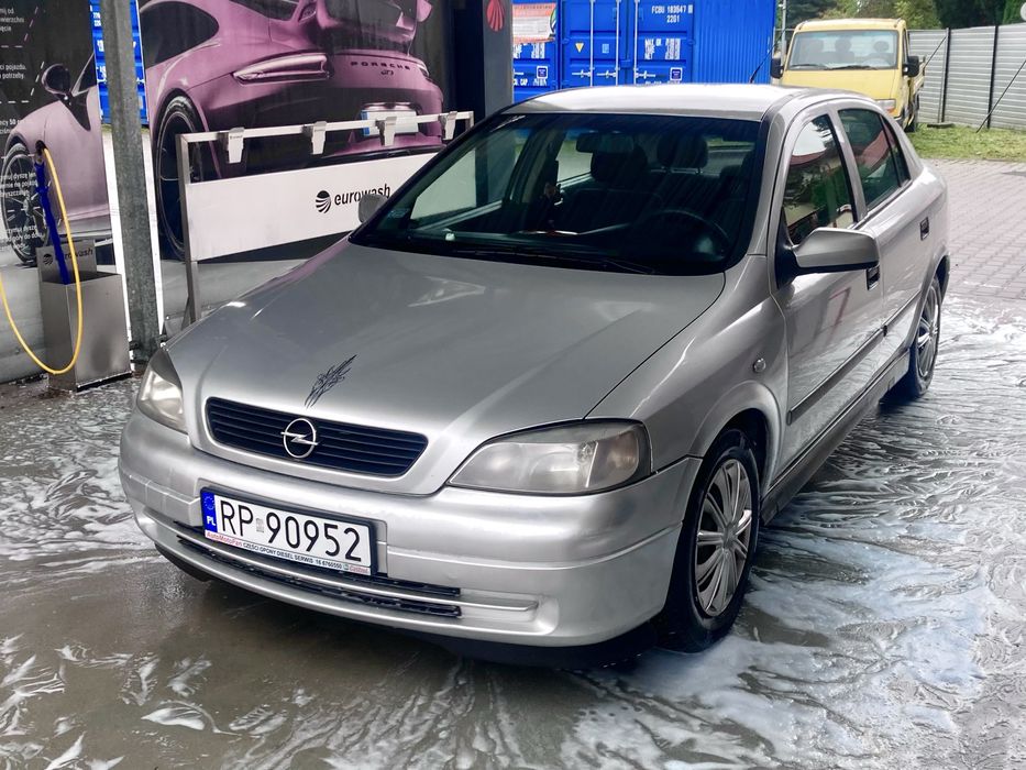 Opel astra 2001 1.6 benzyna