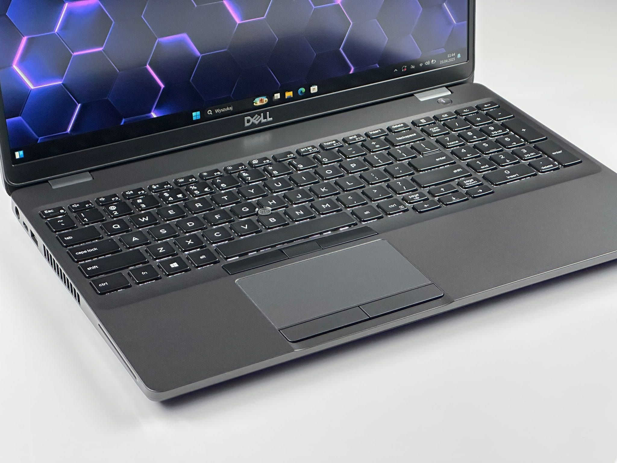Laptop DELL Latitude 5500 | i7-8665U / FHD / 16GB / 512GB / US