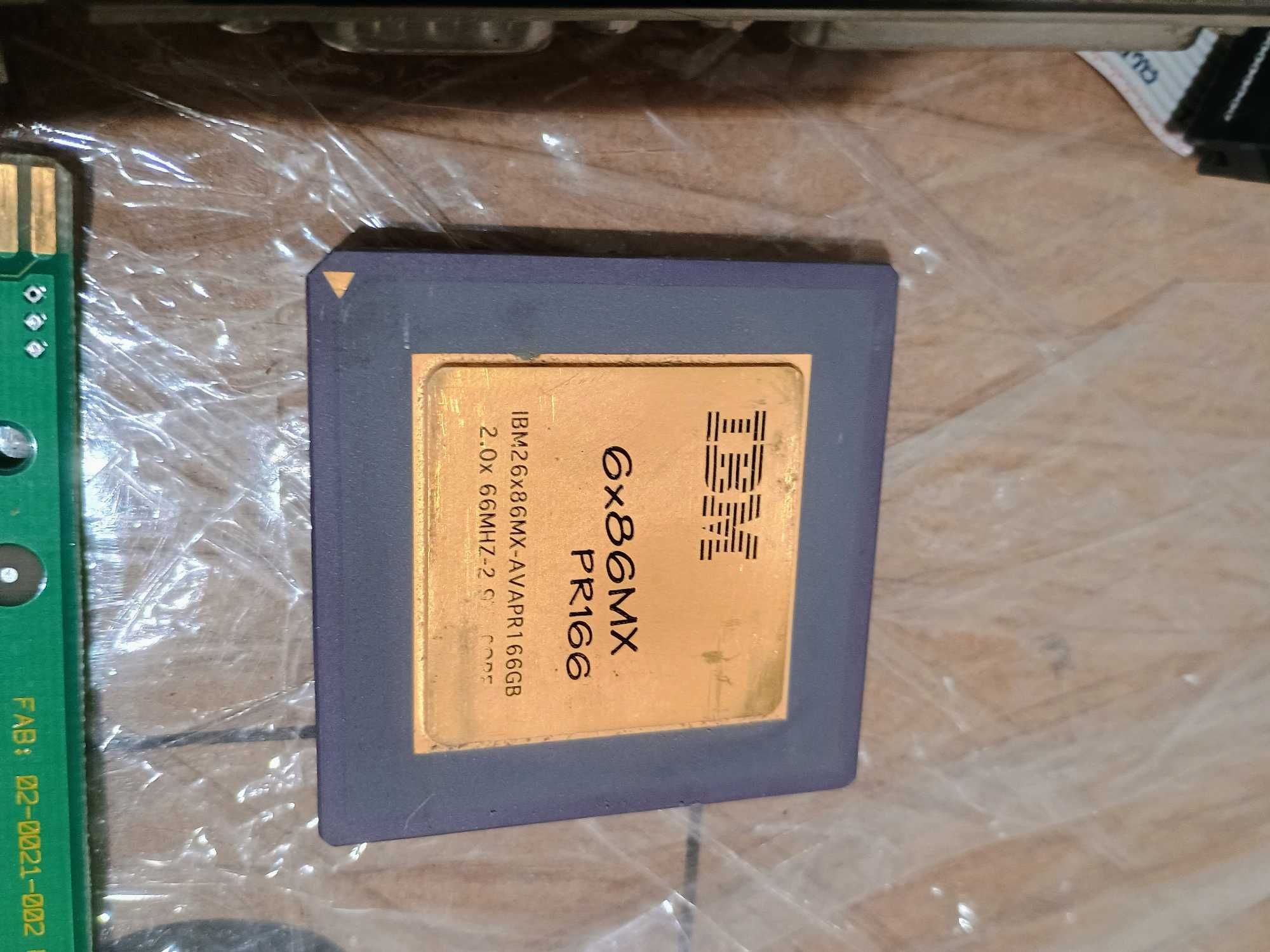 Płyta główna + CPU IBM 6x86 PR166 + karta TRIDENT ISA + karta 3COM.