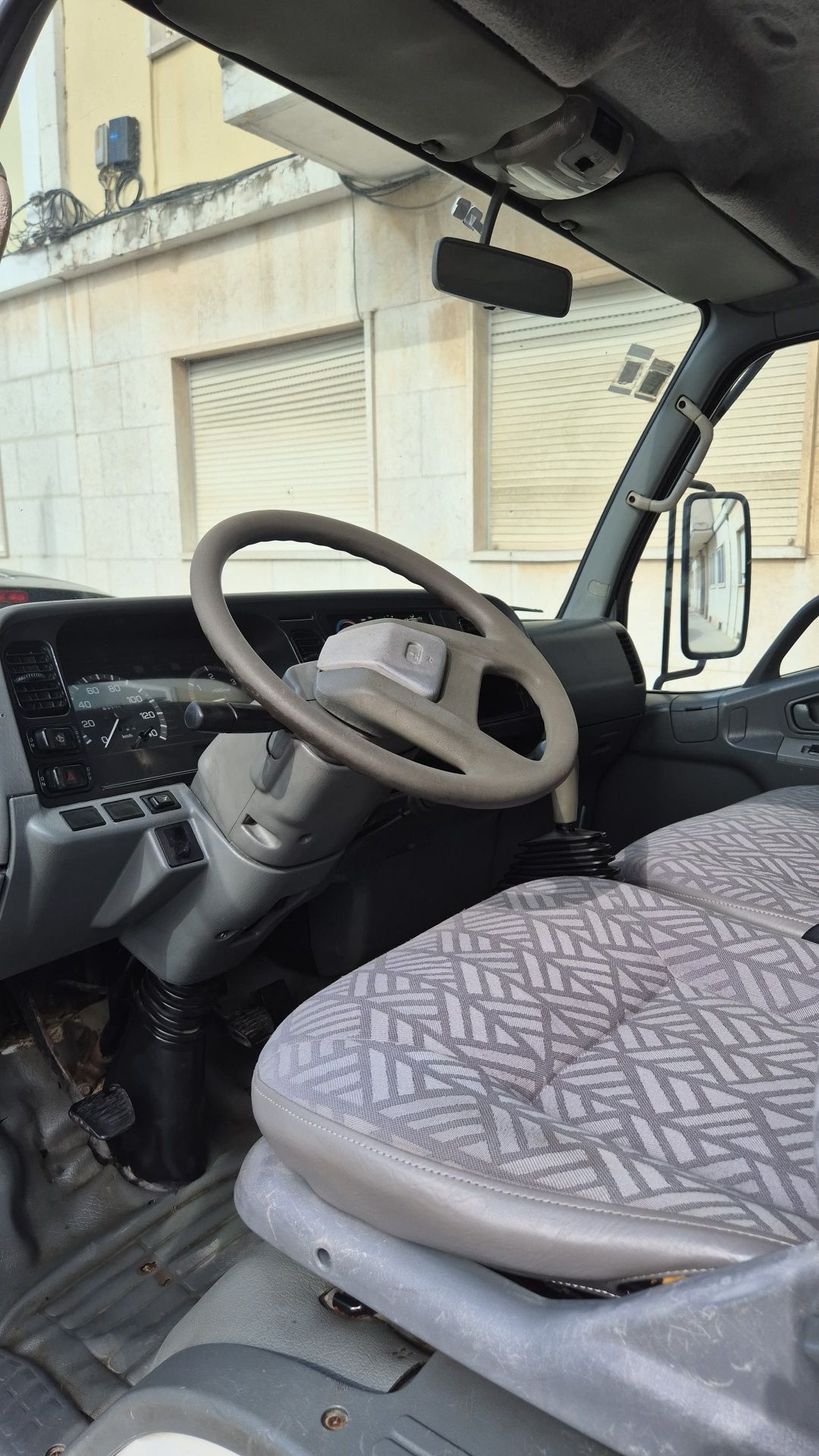 Mitsubishi Canter 3000cc turbo  ligeira
