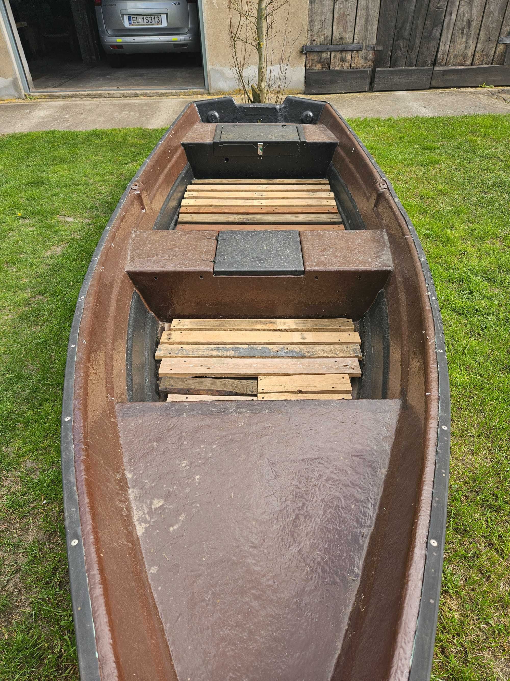łódka wędkarska  4.30 x 1.35