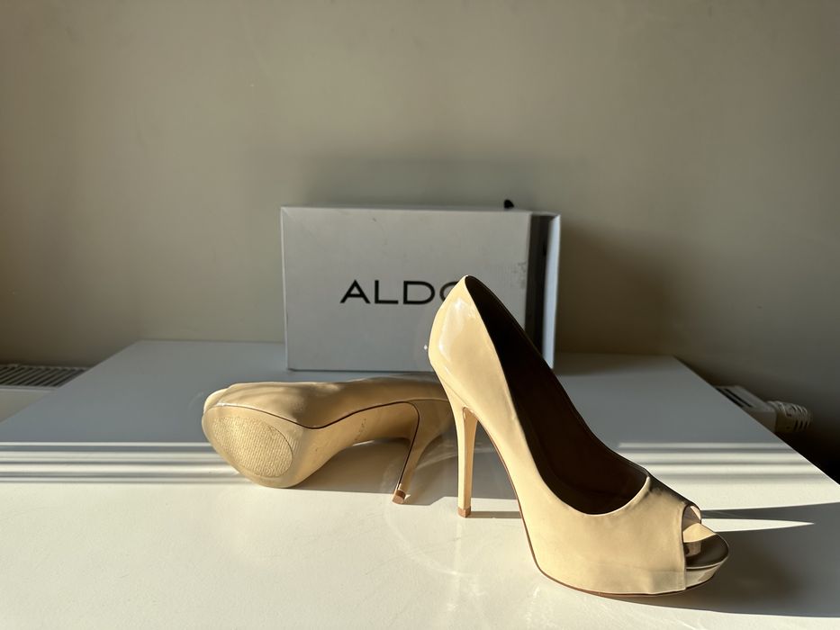 Damskie szpilki Aldo, 38,5