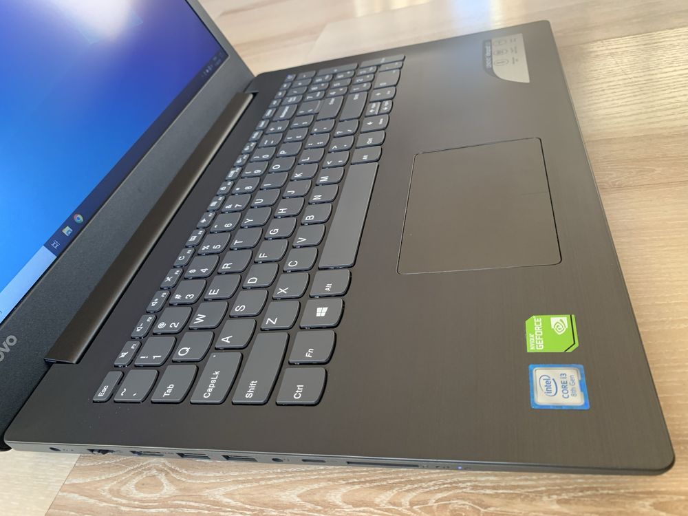 Laptop Lenovo Intel i3-8th.DDR4-12Gb SSD+HDD GeForce Jak Nowy!!