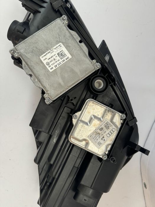 Фари AUDI A4 B9 FULL LED ОРИГІНАЛ фары ауді а4 б9 права ліва комплект