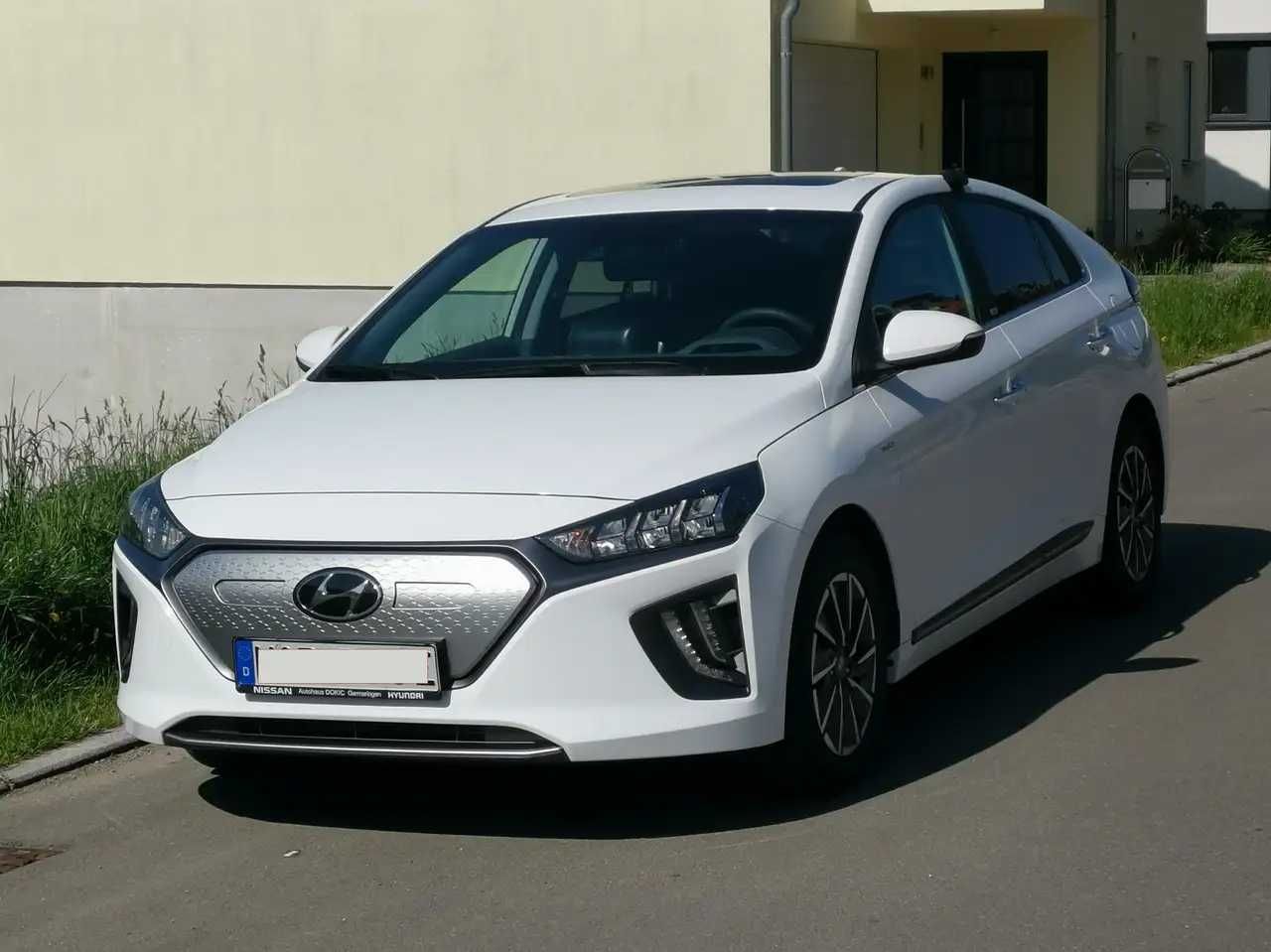 Разборка Hyundai Ioniq бампер